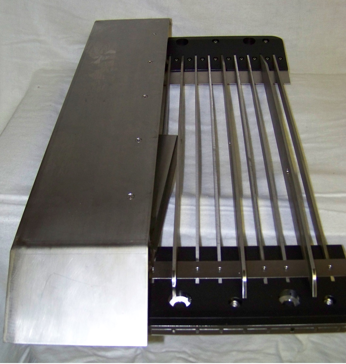 The Repeller Grate in service